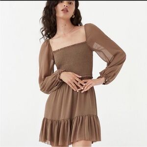 Aritzia Wilfred Tempest Mini Dress Smocked Chiffon Brown Tan Size Small